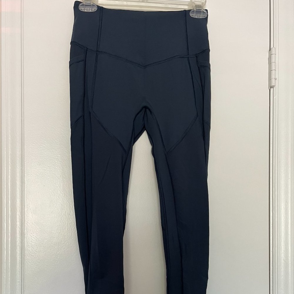 lululemon All The Right Places Tight 28" size 6